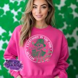 Everybody in the Pub Gettin' Tipsy Shirt, Sweatshirt & Hoodie – Funny St. Patrick’s Day Drinking Tee